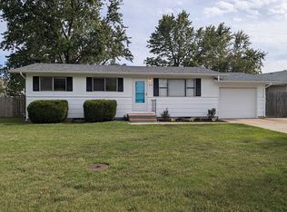 13 E Williams Ave, Hutchinson, KS 67505