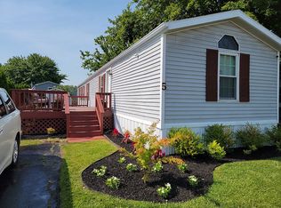 5 Yarrow Ct, Newark, DE 19713