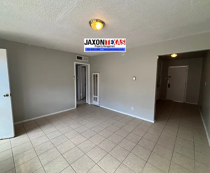 3906 Harrison Ave #2 — Photo 2