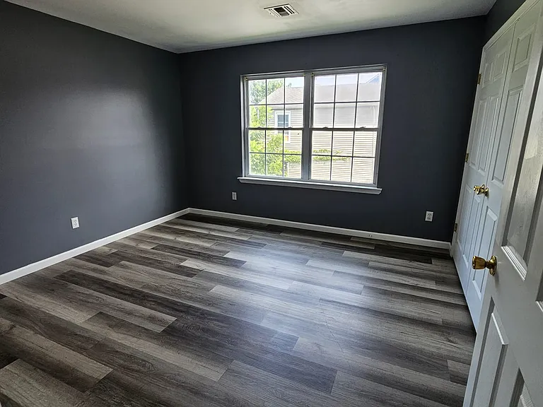 270 S 7th St #3 — Photo 11