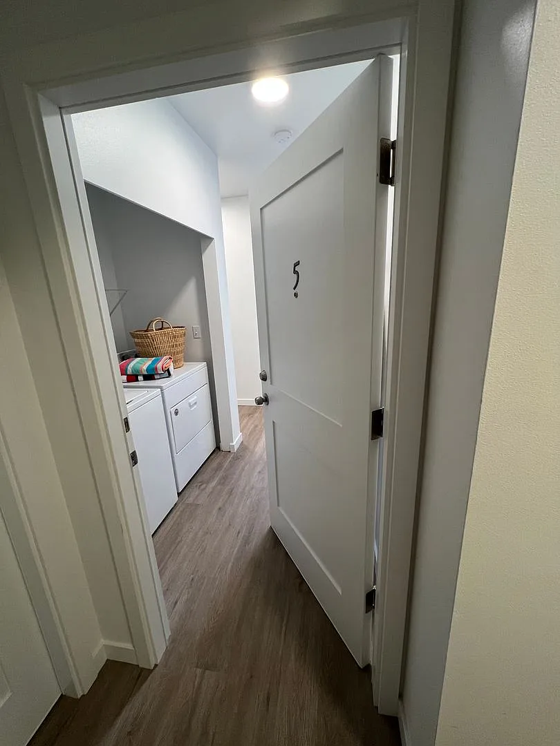 Union Apartments — Photo 4