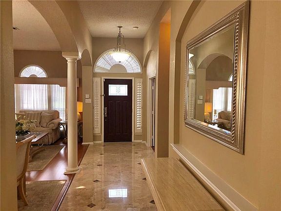 2nd image of 1031 Pondview Dr