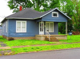 1203 E Oak St, West Frankfort, IL 62896