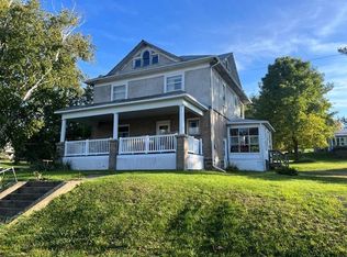 106 South St, Cazenovia, WI 53924