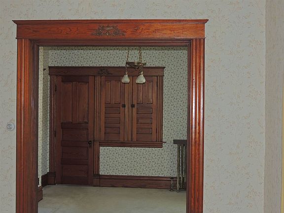 2nd image of 245 E Ogden St