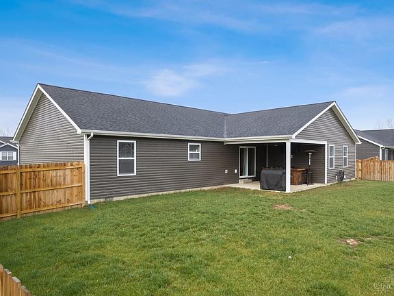 5th image of 104 Haylee Dr
