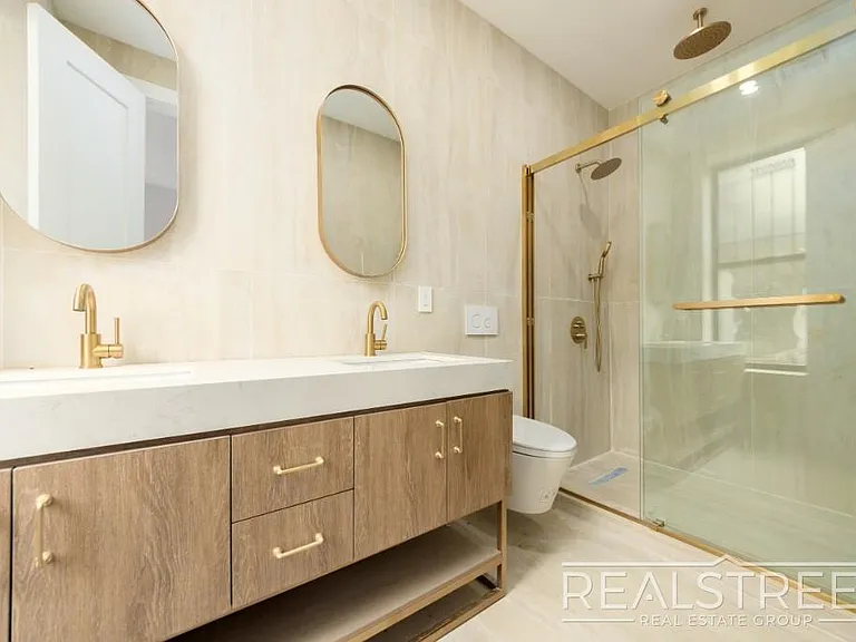 1267 Bergen St #2 — Photo 2