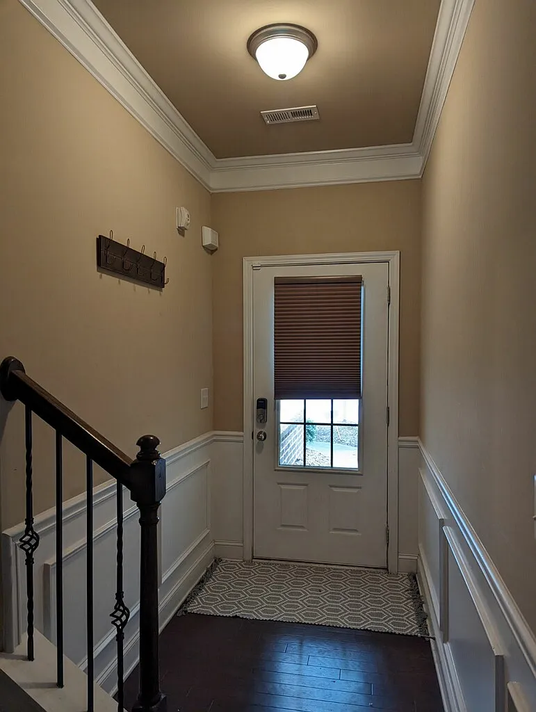 3 bed, 2.5 bath, 1790 sqft, $2,250 — Photo 4