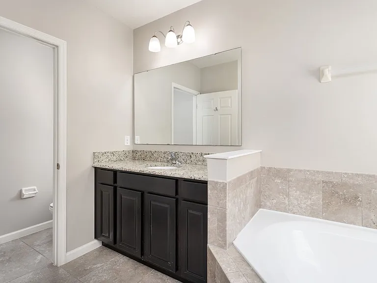 4105 Harvest Cir — Photo 13