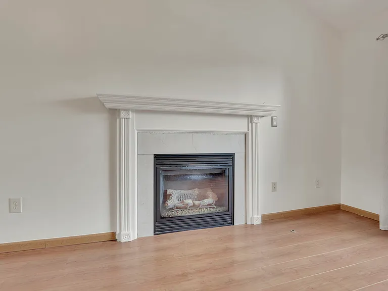 7859 Chapel Stone Rd — Photo 11