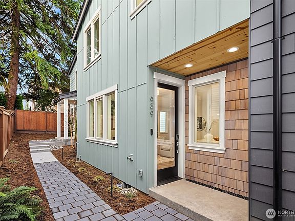 2nd image of 639 18th Avenue W
