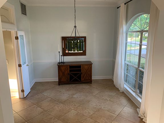 3rd image of 1143 Salt Creek Dr