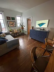 Rented by Roz Khan, LREB