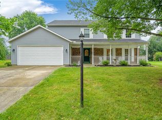90 Springwood Dr, Springboro, OH 45066