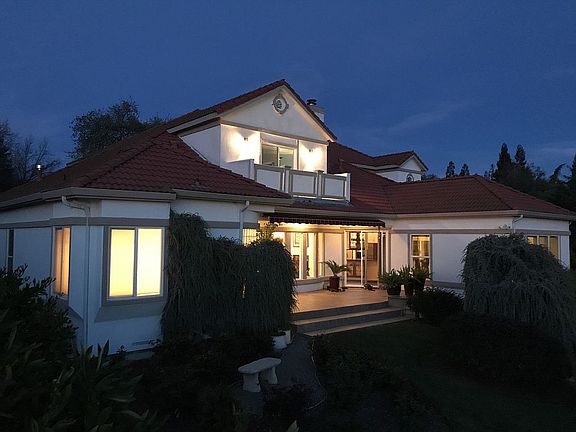 5th image of 11413 Valley Oak Dr