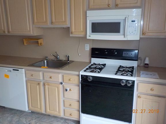 4th image of 22 Pelican Cir