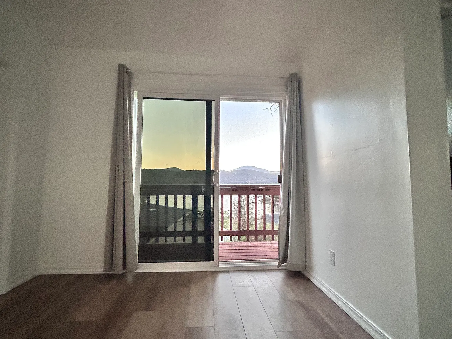 1 bed, $1,000 — Photo 4