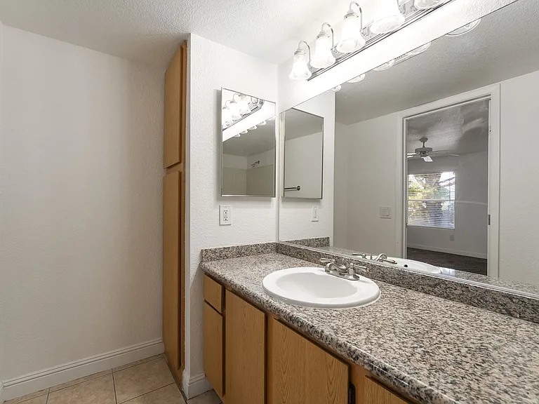 5055 W Hacienda Ave #2127 — Photo 27