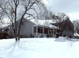 96 New Boston Rd, Granville, NY 12832