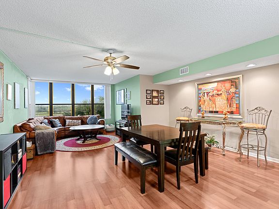 2nd image of 2907 Carambola Cir S APT 403