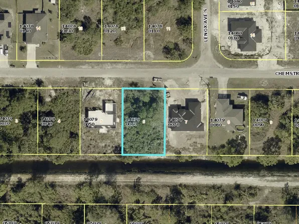 754 Chemstrand Street E, Lehigh Acres, FL 33974