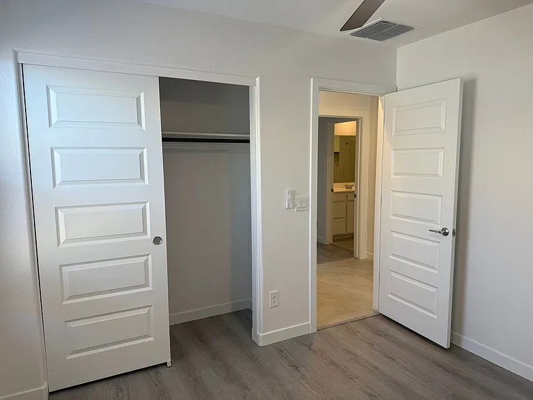 36605 W Mondragone Ln — Photo 16
