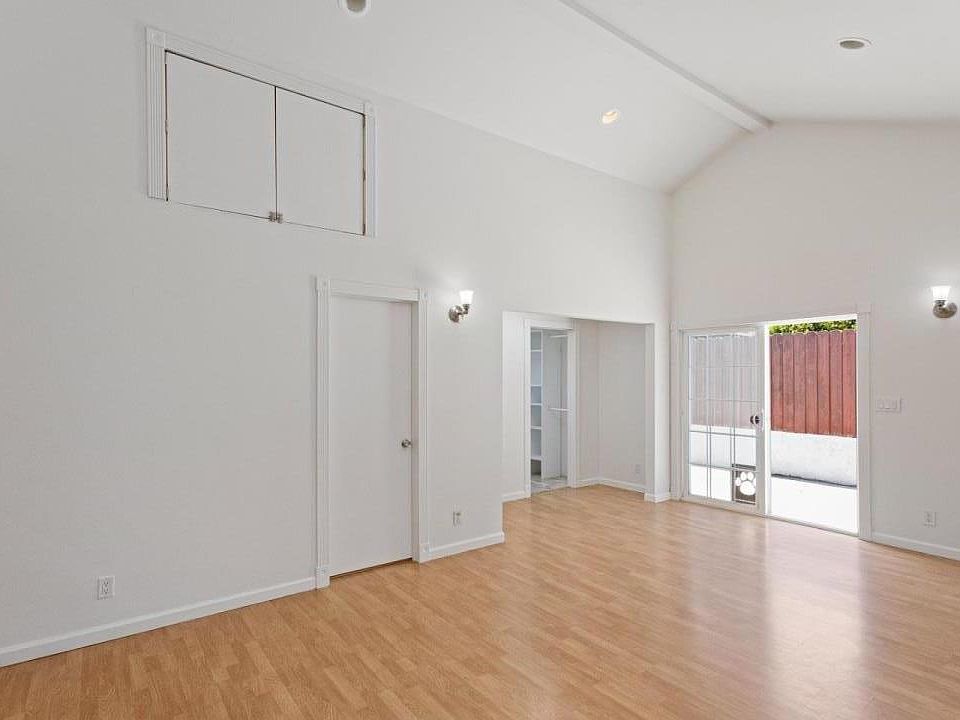 1st image of 249 Linden Ave