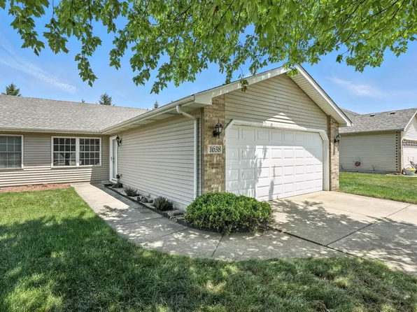 1638 Aspen Dr, Crown Point, IN 46307