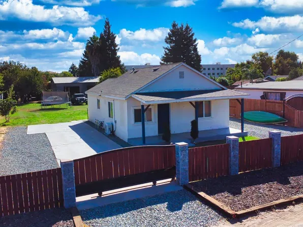 126 Joseph Rd, Manteca, CA 95336