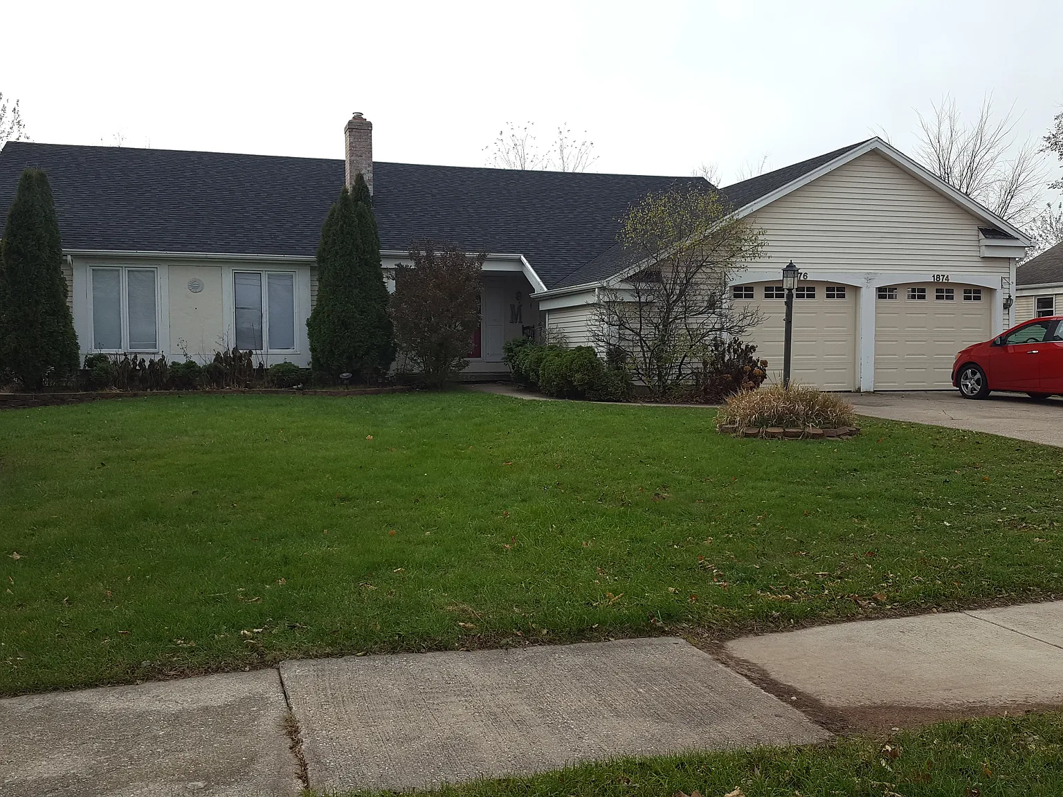 3 bed, 1.5 bath, 1000 sqft, $1,975 — Photo 1