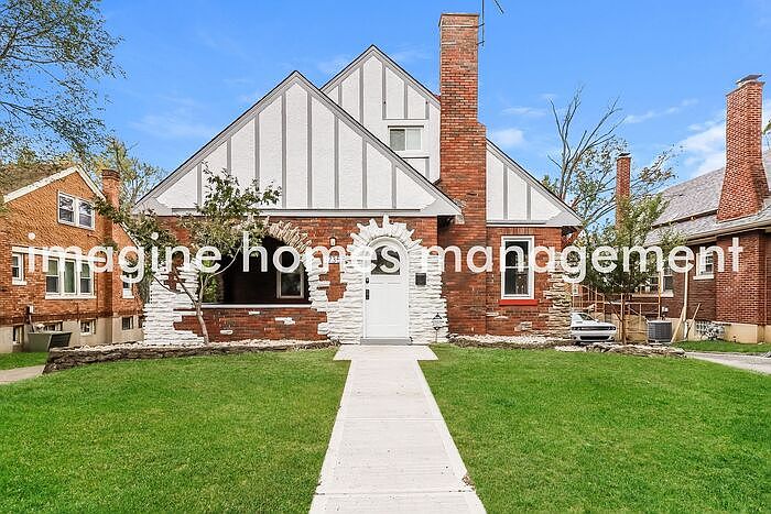 1st image of 1735 Avonlea Ave