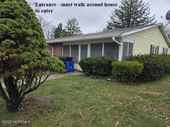 307-F Malvern Court, Lakewood, NJ 08701