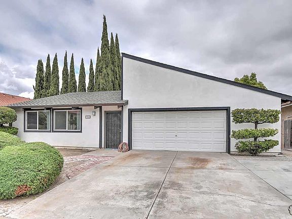 2nd image of 3018 Breen Ct