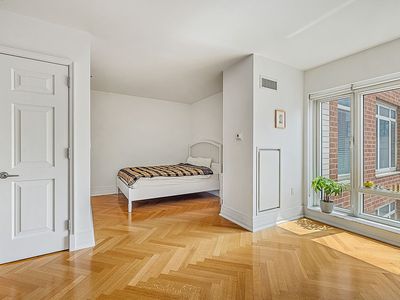 205 E 85th St APT 10M, New York, NY, 10028