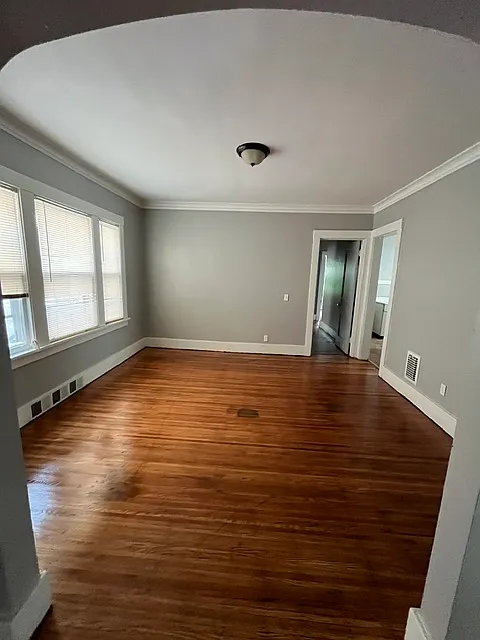 54-56 Hooker St #54