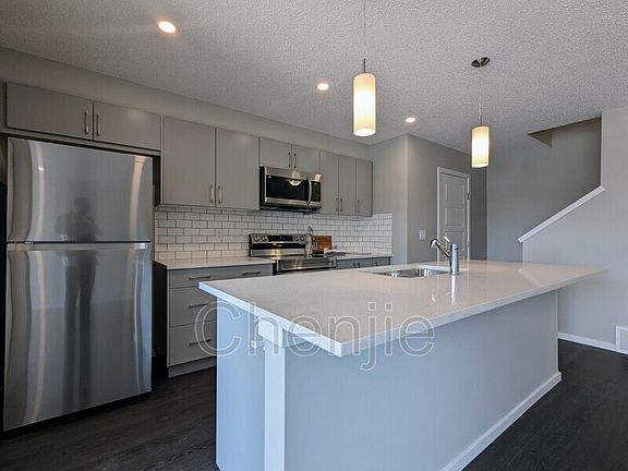 5th image of 20608 21st Ave NW