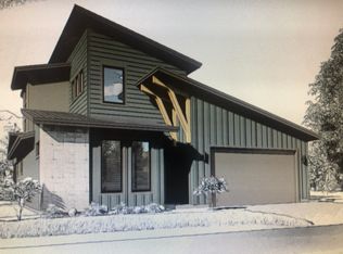 7535 W Hill Rd, Boise, ID 83714