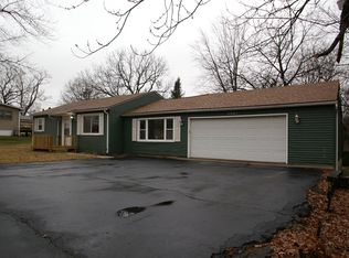 4921 Lincliff Dr, Rockford, IL 61109