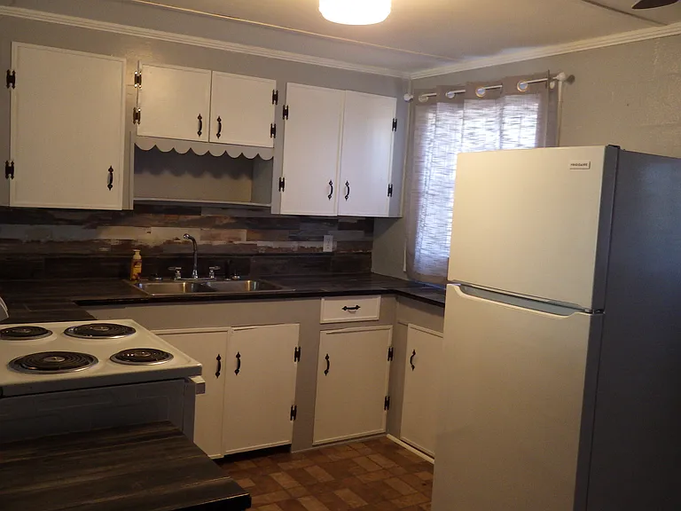 Looking into the kitchen