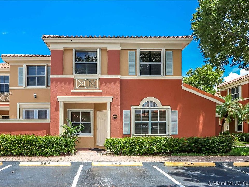 1st image of 6103 NW 114th Pl APT 262