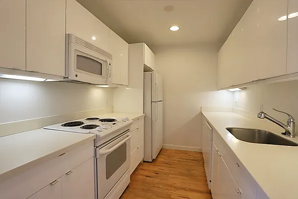 76 Lafayette St #1 — Photo 2