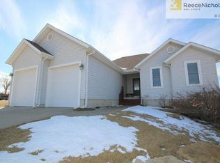 17118 Jp Odell Rd, Rayville, MO 64084