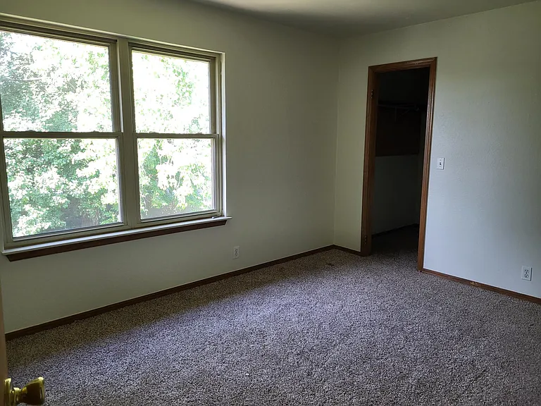 1306 W Aries Rd — Photo 18