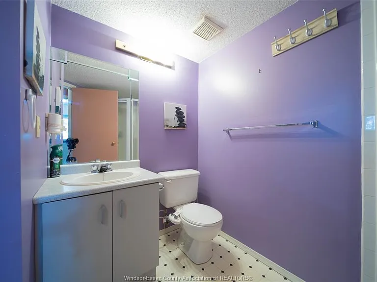 2922 Rivard Ave #211 — Photo 23
