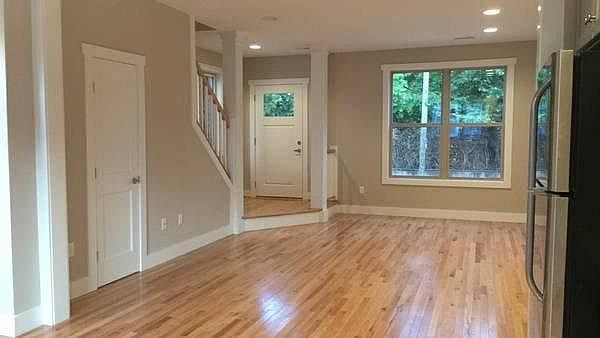 1st image of 402 Dobson St
