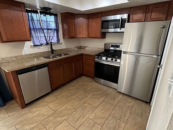 4th image of 700 Fruit Ave NW APT H