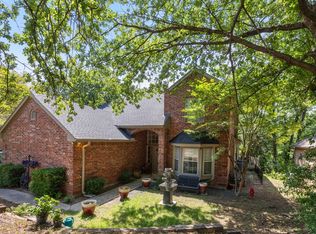 1508 Valley Creek Rd, Denton, TX 76205