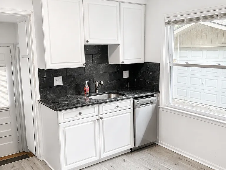 1599 Bournemouth Rd — Photo 9