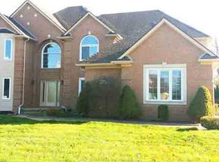 41866 Tarragon, Sterling Heights, MI 48314