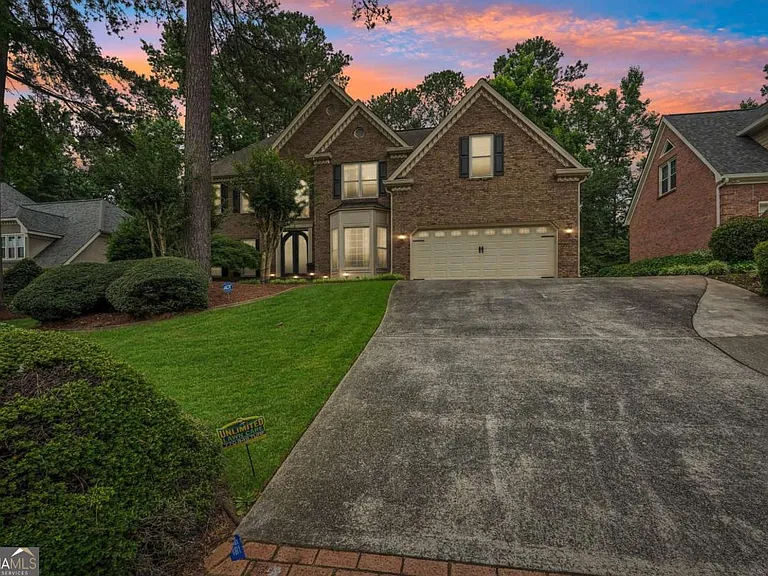 3302 Greencastle Way NE — Photo 67